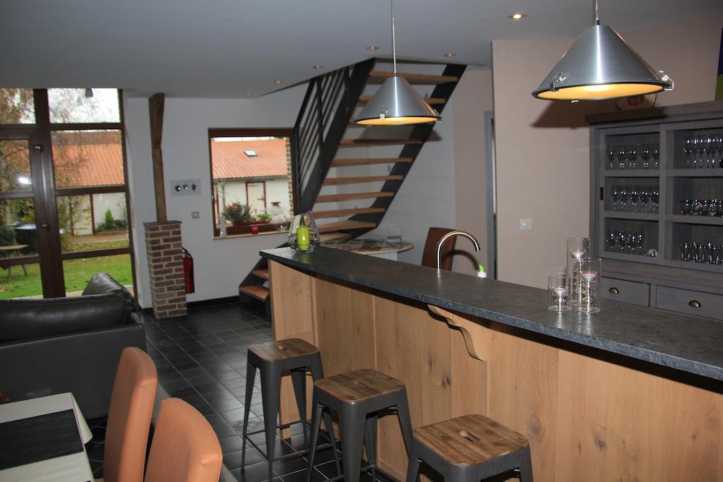 Au Coeur Des Hotes Steenvoorde Εξωτερικό φωτογραφία