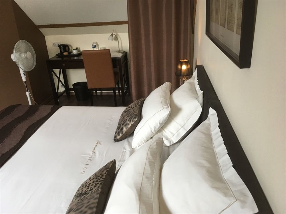 Au Coeur Des Hotes Steenvoorde Εξωτερικό φωτογραφία